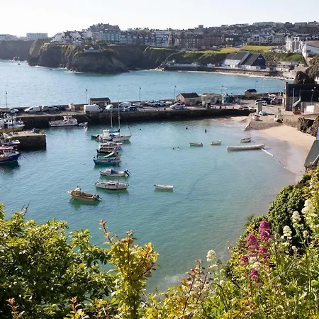 Marina 3* New Quay